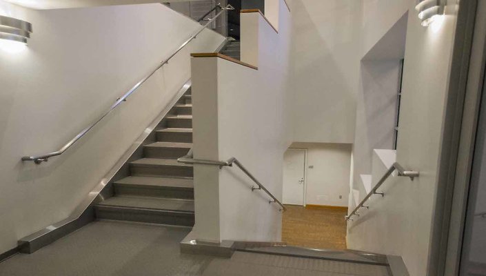 Japanese-American-National-Museum-JANM-Staircase-003