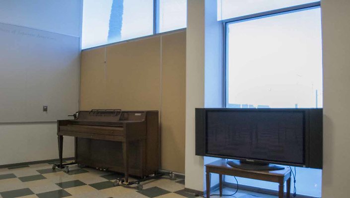 Japanese-American-National-Museum-JANM-Education-Center-Room-124-004