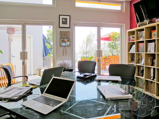 office-12-16