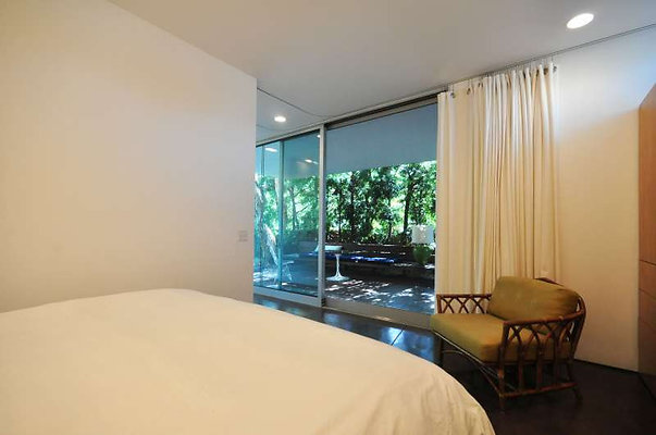9762 bed 4