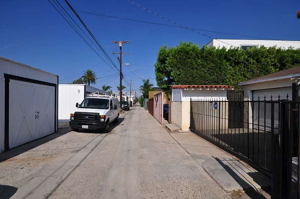 9762 alley 1