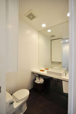 9762 bath 1