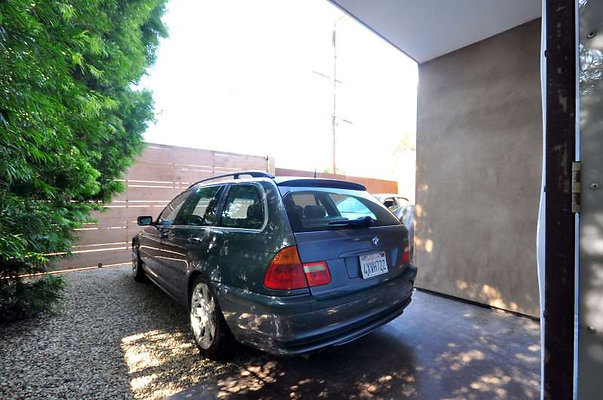 9762 garage 4