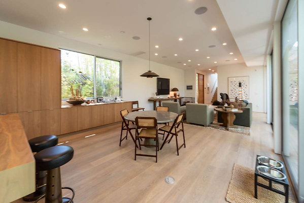 12648 dining 1