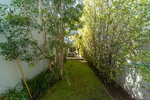 12648 garden 1