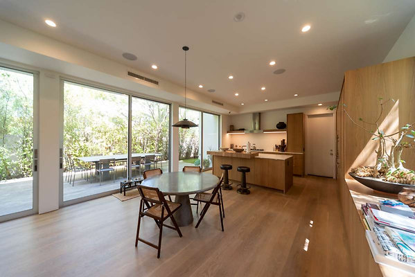 12648 dining 4
