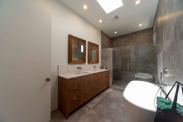 12648 bath 3