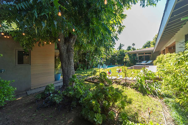 10544 garden 3
