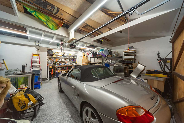 10544 garage 2