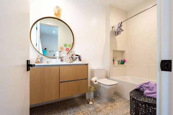 13234 bath 5