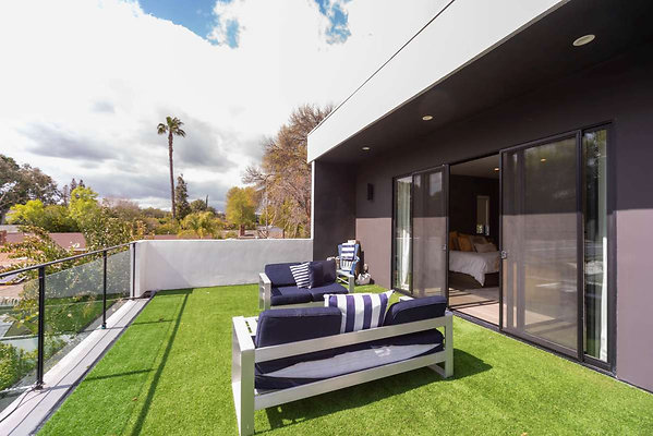 13234 patio 7