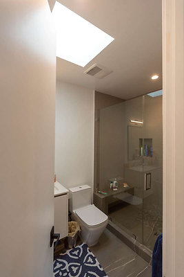 13234 bath 8