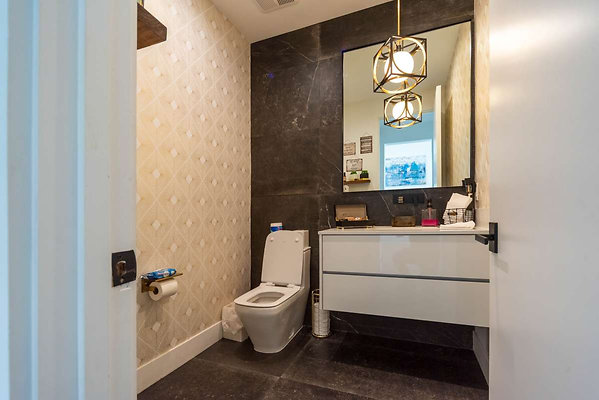 13234 bath 6
