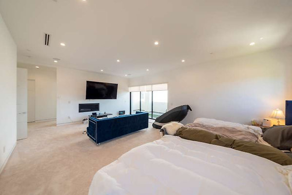 12494 bed 2