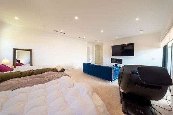 12494 bed 3