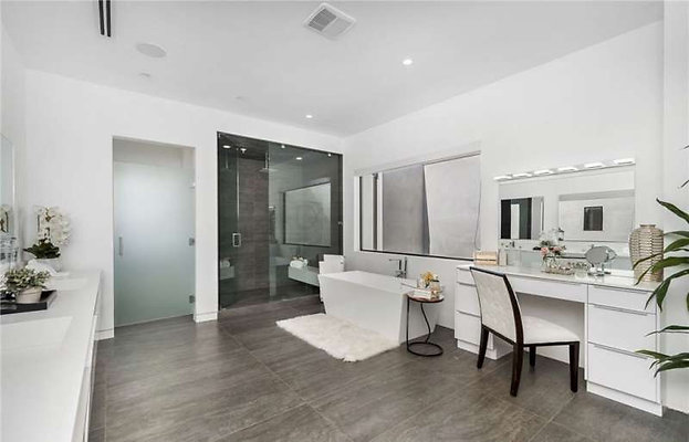 12494 bath 6