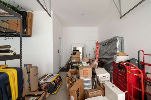 12494 garage 4