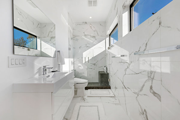 12494 bath 7