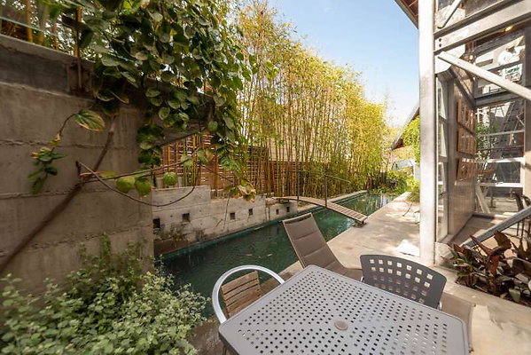 12378 patio 3