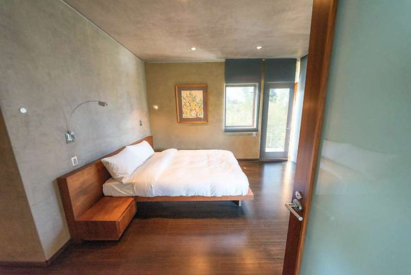 12378 bed 2