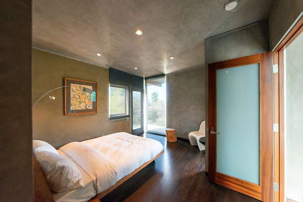 12378 bed 3