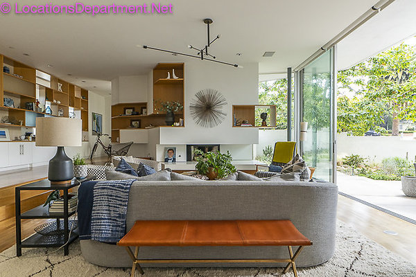 Modern Home 383-19