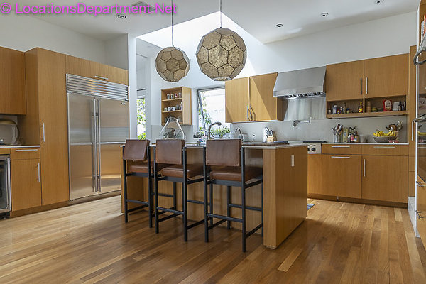 Modern Home 383-24