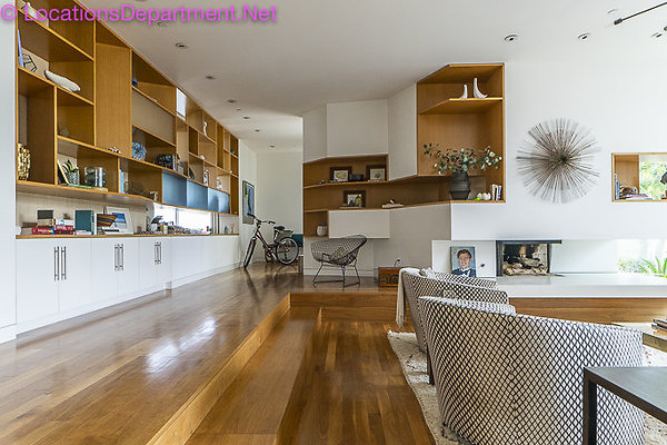 Modern Home 383-18