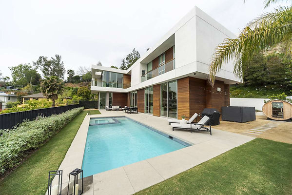 13625 pool 4