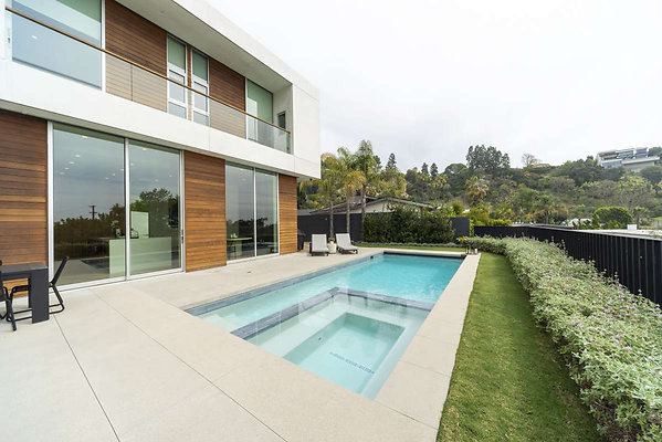 13625 pool 5