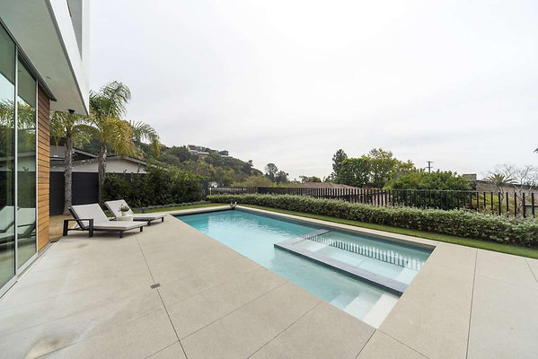 13625 pool 2