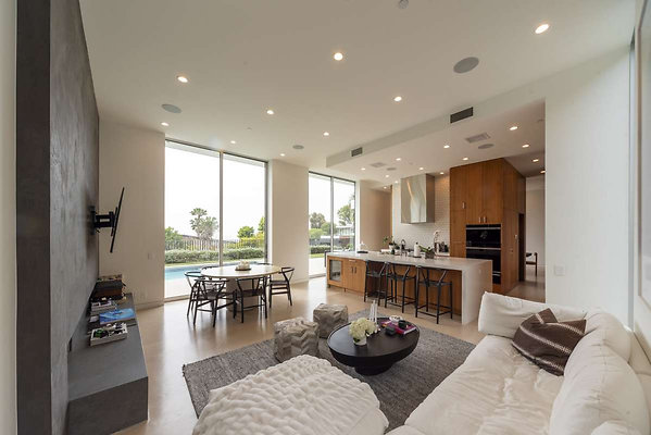 13625 living 2