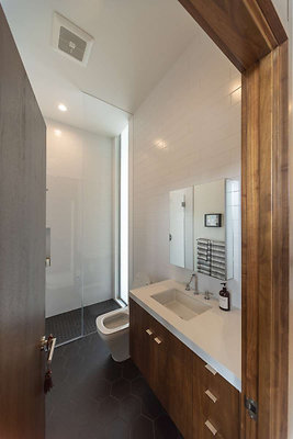 13625 bath 7