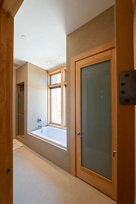 12366 bath 6