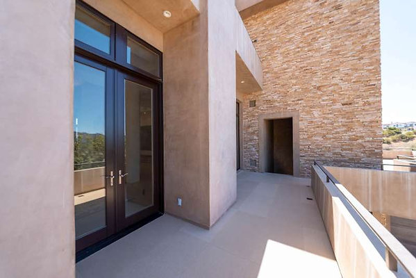 12366 porch 1