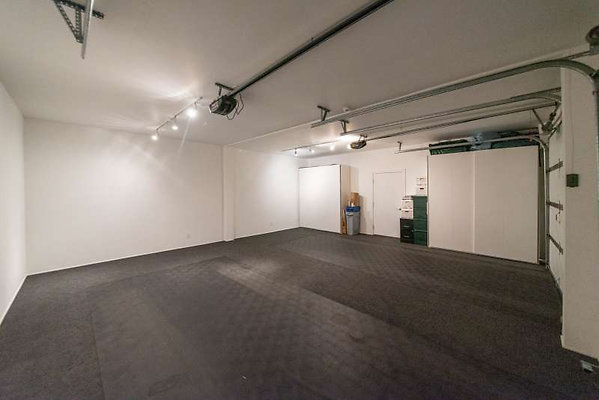 12366 garage 4