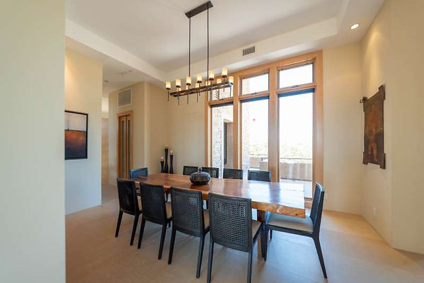 12366 dining 1