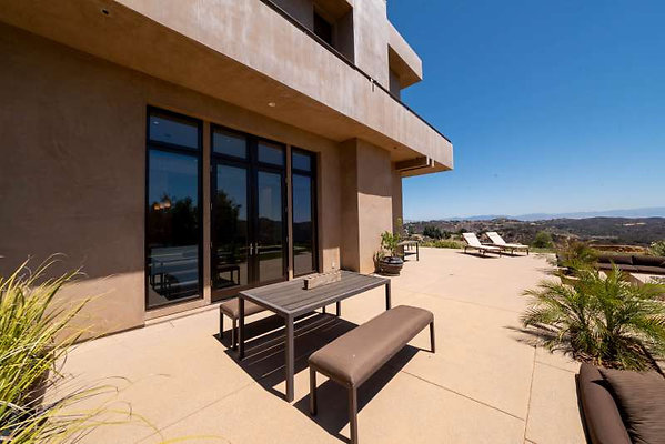 12366 patio 6