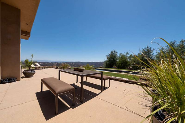 12366 patio 3