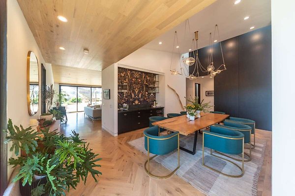 13997 dining 5