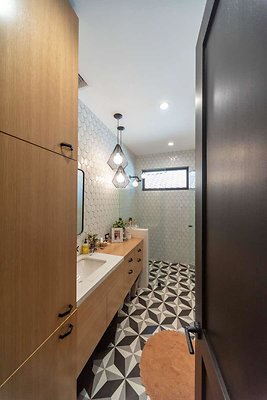 13997 bath 9