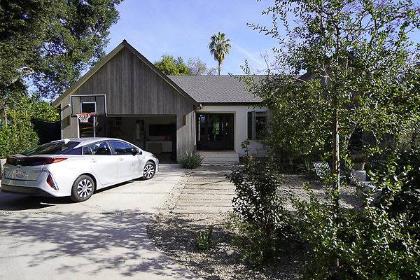 STUDIO CITY DESIGN HOME
