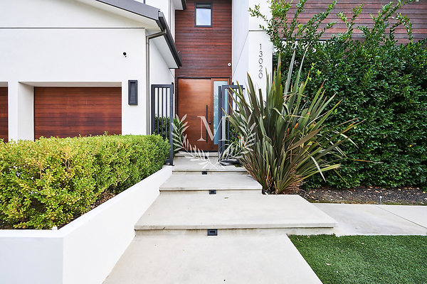 13020-GreenleafSt 45