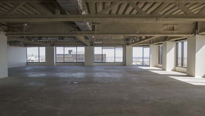 Ernst-Young-Plaza-Suite-3250-003