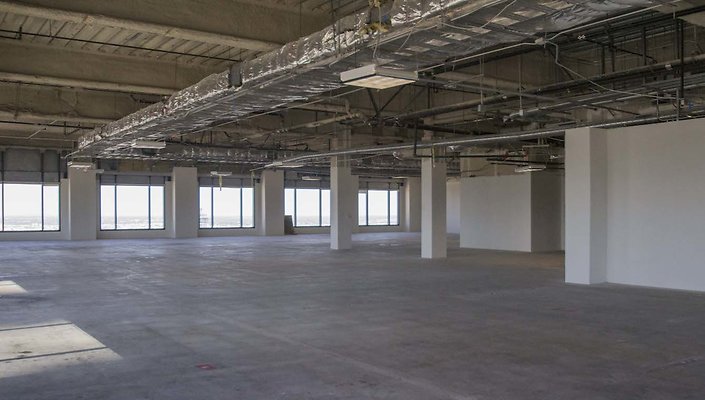 Ernst-Young-Plaza-Suite-4100-002