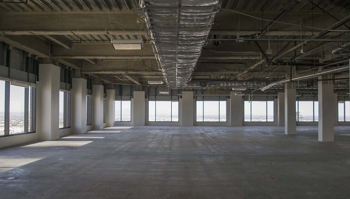 Ernst-Young-Plaza-Suite-3250-008