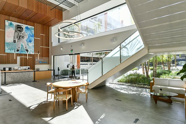 UNIVERSAL-B585-ELSEGUNDO*-3