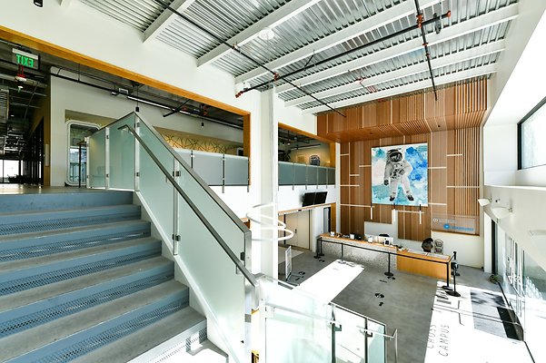 UNIVERSAL-B585-ELSEGUNDO*-31