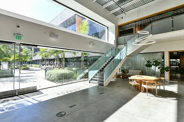 UNIVERSAL-B585-ELSEGUNDO*-4