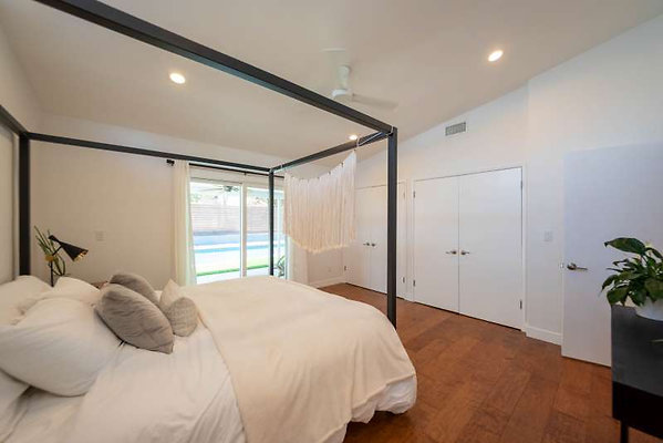 12310 bed 4
